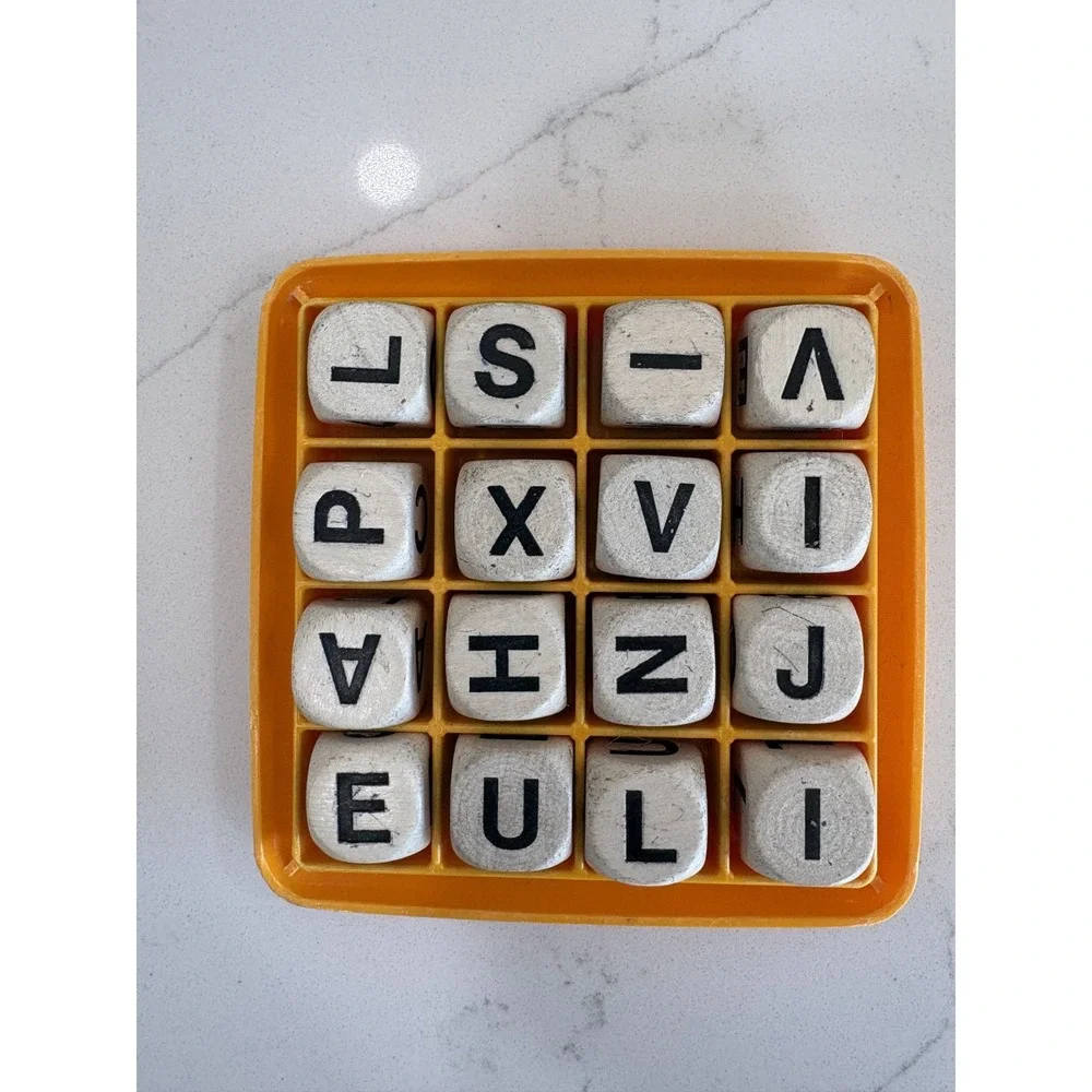 Parker Brothers boggle word